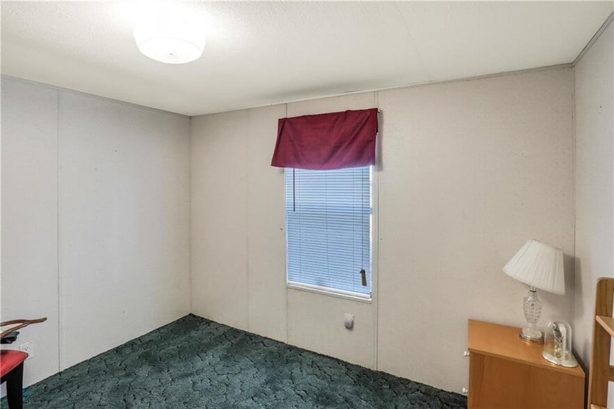 Building Photo - 21424 Coyote Trl