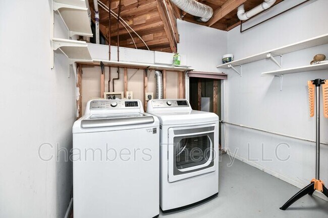 Building Photo - 21838 Goldstone Terrace