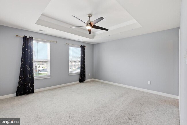 Building Photo - 529 Swansea Dr