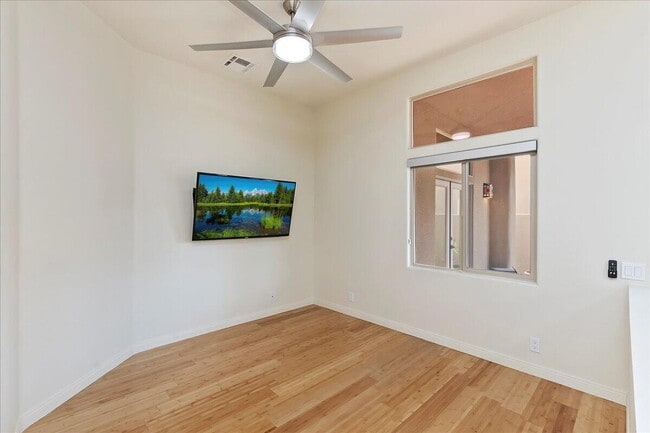 Building Photo - 51315 Cll Kalima