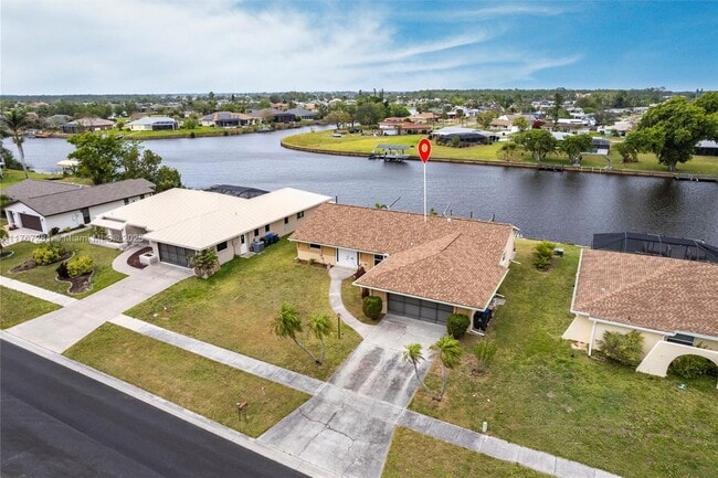 Primary Photo - 6860 Kenwood Dr