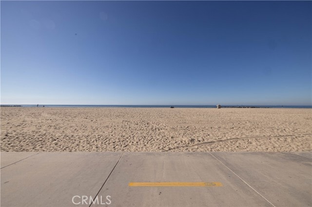 Building Photo - 3012 W Oceanfront