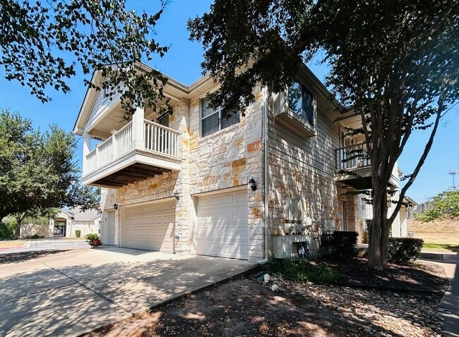 Primary Photo - 1900 Scofield Ridge Pkwy