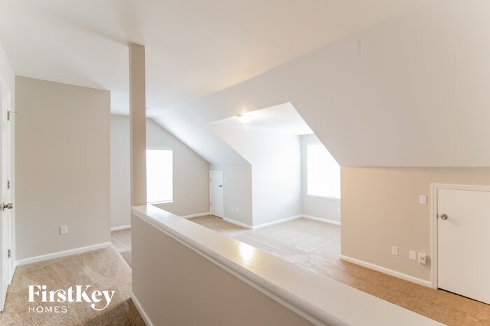 Building Photo - 103 Galsworthy Dr