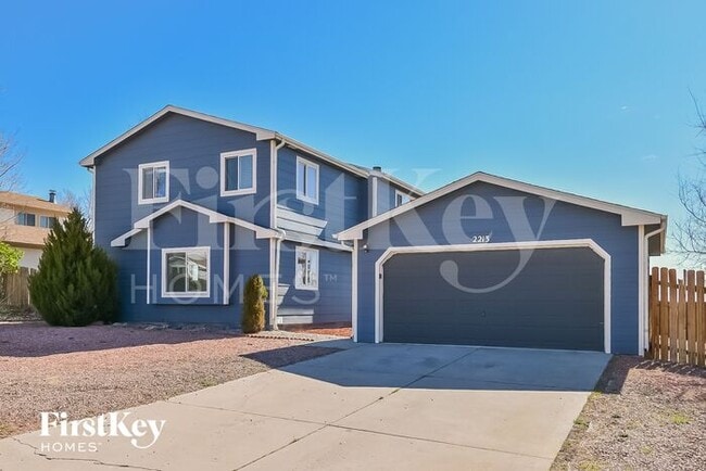 Building Photo - 2213 Moccassin Dr