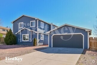 Building Photo - 2213 Moccassin Dr