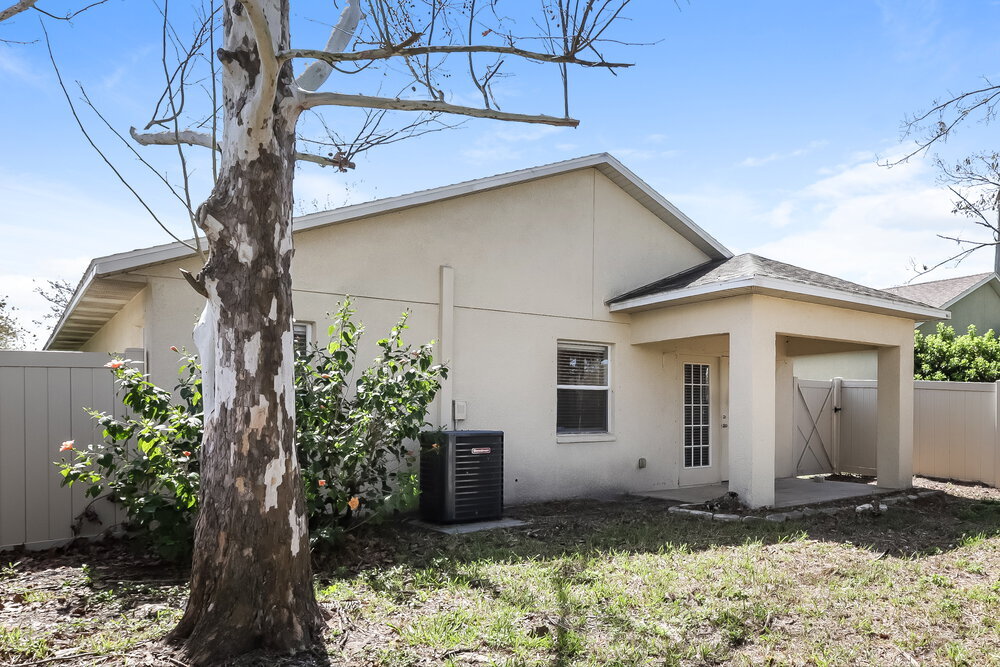 Building Photo - 906 Larwood Pine Dr