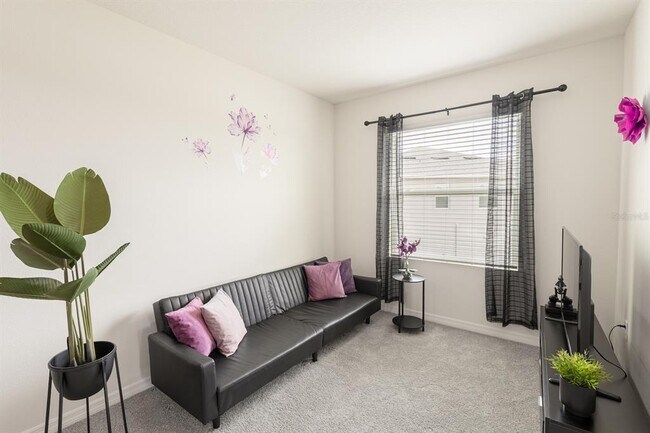 Building Photo - 1456 Isleta Lp