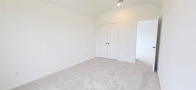Building Photo - 6319 Seafoam Lake Dr