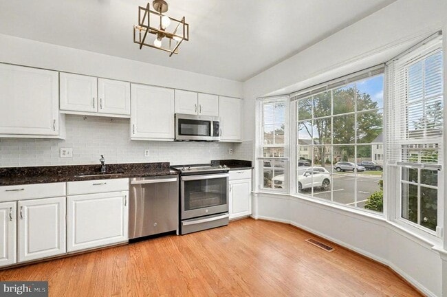 Building Photo - 5502 Lakewhite Ct