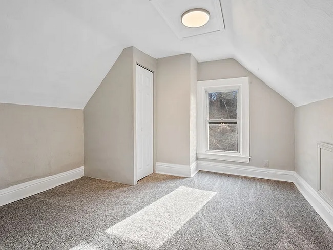 Building Photo - Marlow nice home