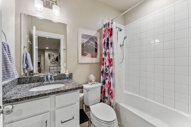 Building Photo - 9325 E 58th Dr