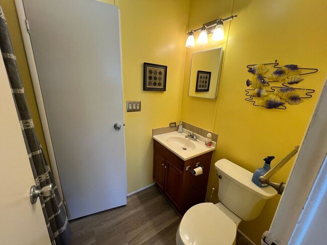 Building Photo - 6246 Treasure Valley Cir