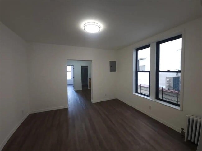 Building Photo - 4019 8th Ave