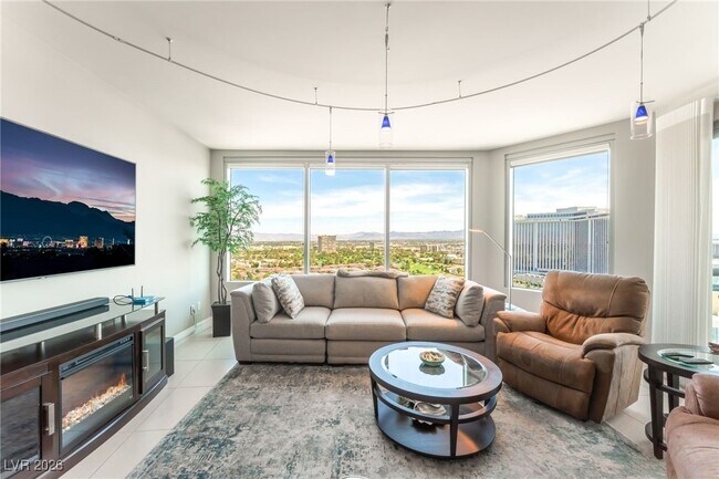 Building Photo - 322 Karen Ave