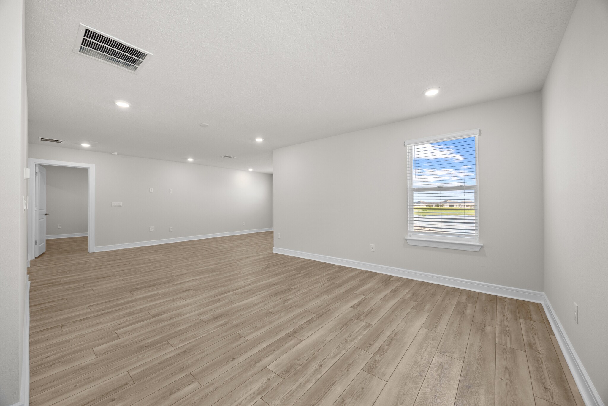 Building Photo - 10364 Shive Island Ct