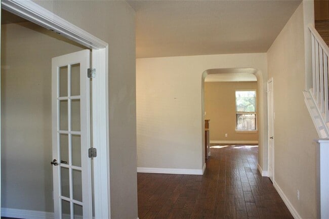 Building Photo - 508 Whistlers Walk Trail