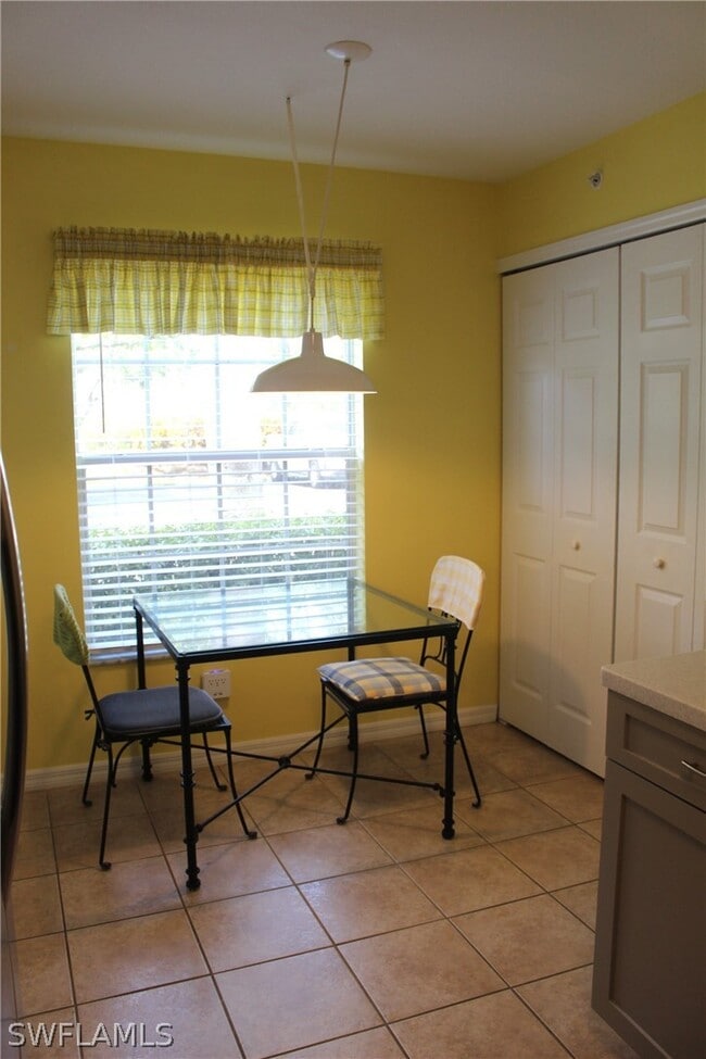 Building Photo - 25735 Lake Amelia Way