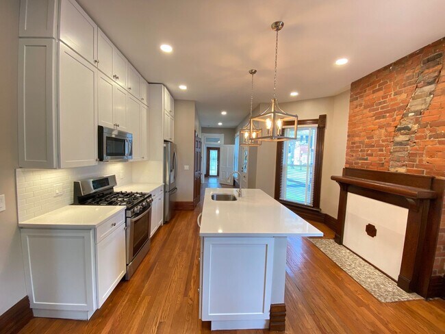 Building Photo - W King Ave 103-103.5 MLR