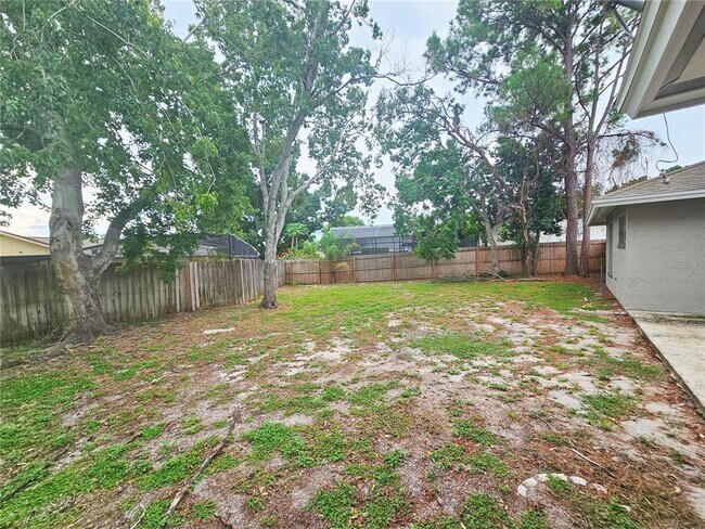 Building Photo - 8935 Esguerra Ln
