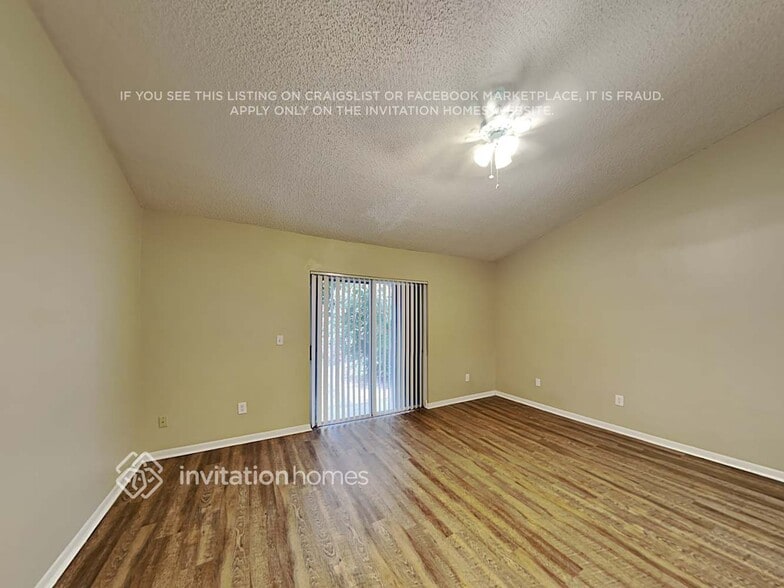 Building Photo - 500 NW 207th Terrace