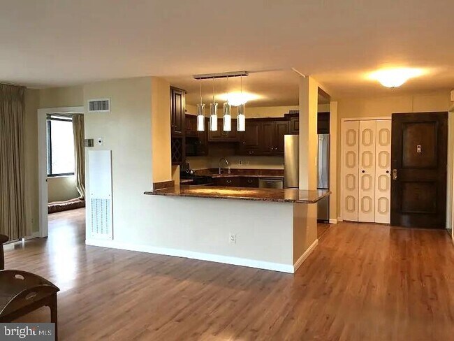 Building Photo - 5225 Pooks Hill Rd