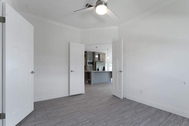 Building Photo - 3109 Walden Shores Blvd