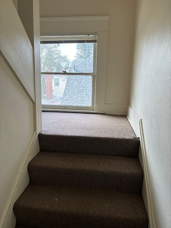 Building Photo - turner03