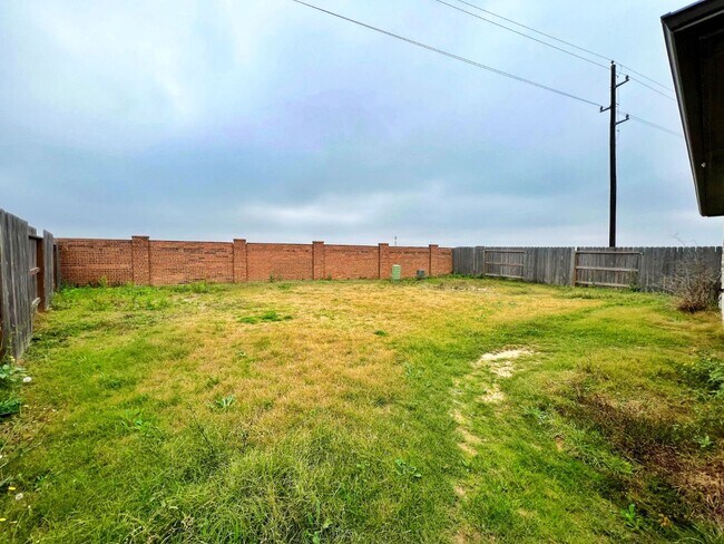 Building Photo - 21211 Catalina Palm Dr