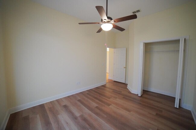 Building Photo - 1155 Sandler Ridge Rd