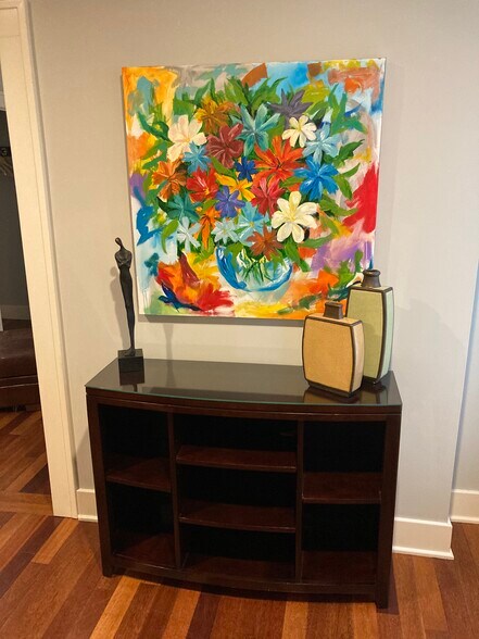 Building Photo - 84 W Front St