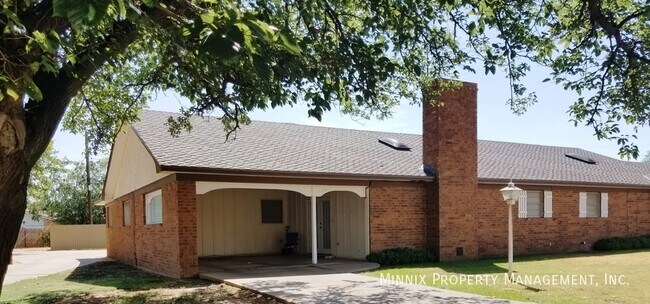 Primary Photo - 1007 Garland St