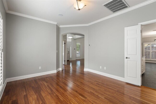 Building Photo - 4305 Shoal Creek Blvd