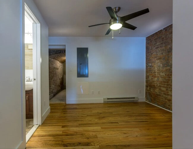 Building Photo - Beacon Row Apartments