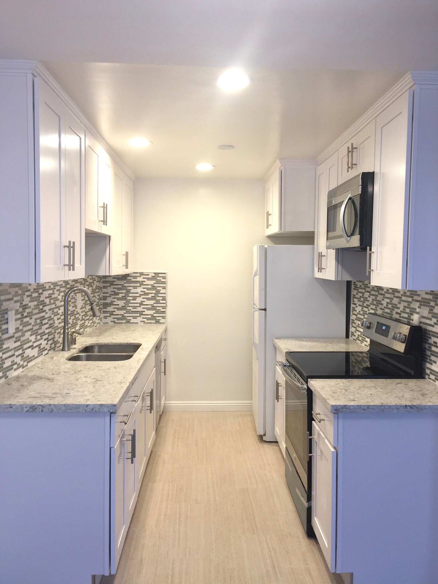 Building Photo - 1130 9th St