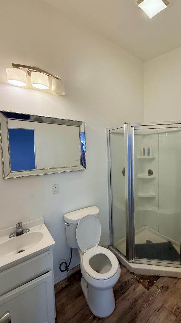 Building Photo - 1030 E Concourse St