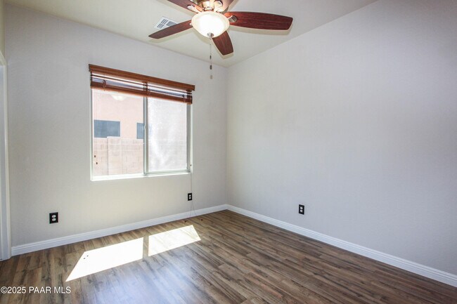 Building Photo - 2677 Capella Dr