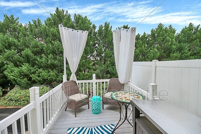 Building Photo - 11503 Destin Ln