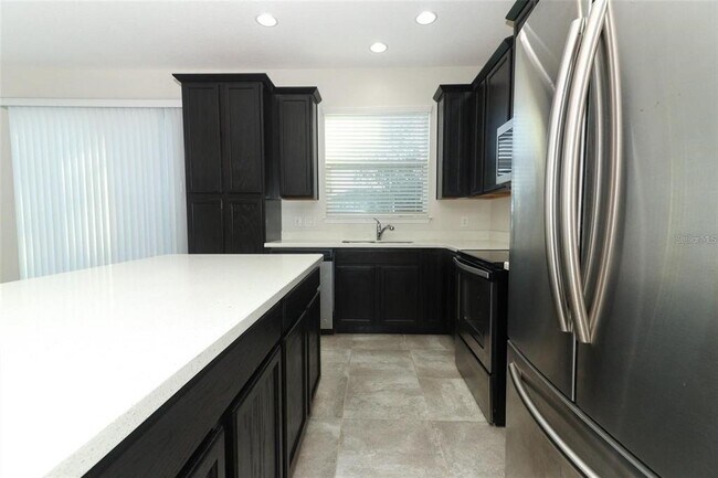 Building Photo - 3557 Brighton Park Cir