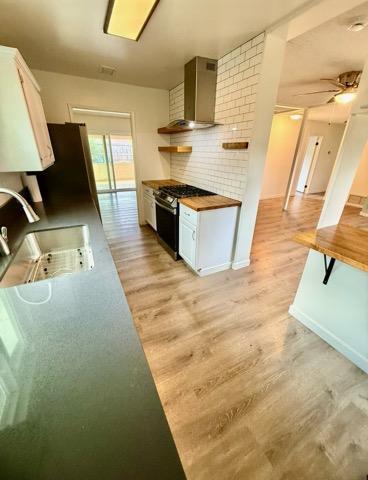 Building Photo - 334 Calor Dr