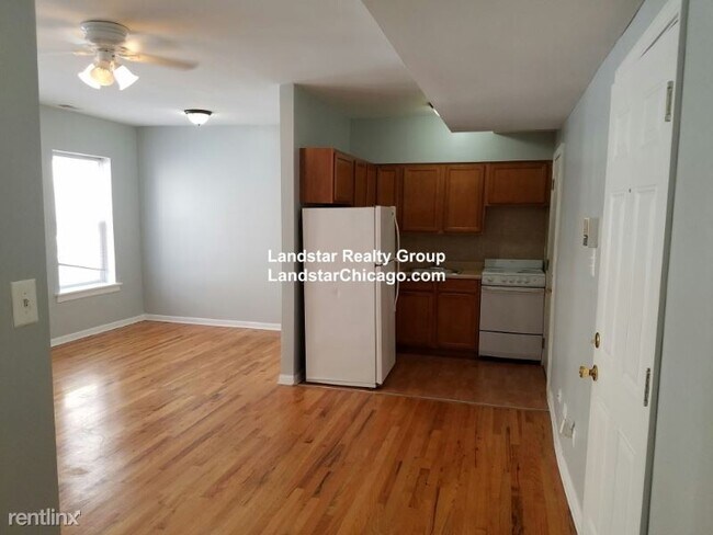 Building Photo - 4500 N Malden St