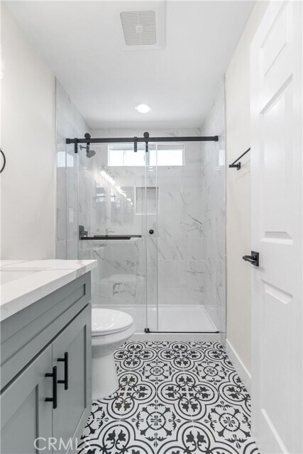 Building Photo - 523 W 12th St