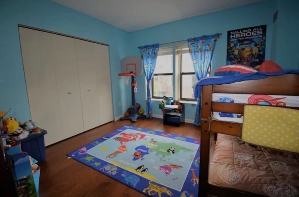 Building Photo - 14 Heron St