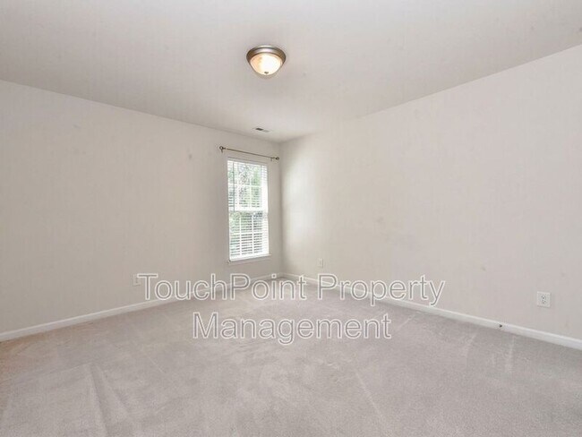 Building Photo - 9043 Mcalwaine Preserve Ave