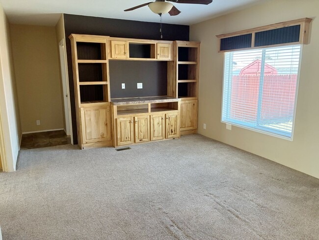 Building Photo - Beautiful 3 Bed, 2 Bath Home in Idaho Falls, Idaho!