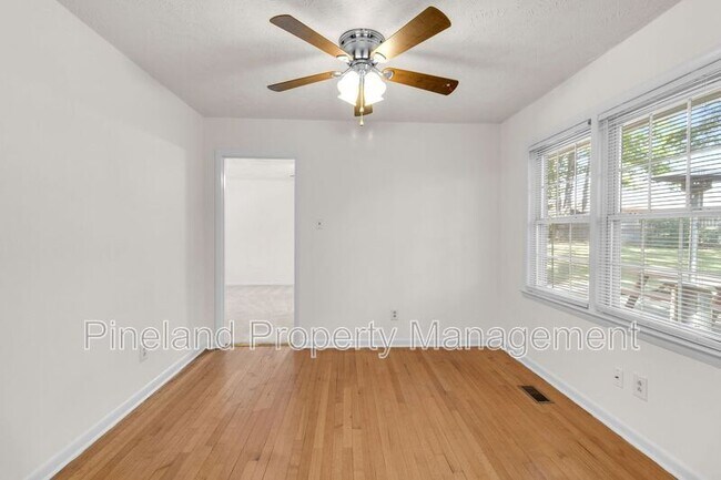Building Photo - 5969 Tamworth Ct