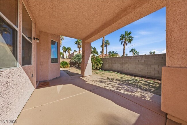 Building Photo - 3766 Port Ritchey St