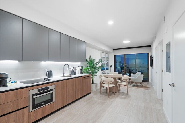 Building Photo - 7144 Byron Ave