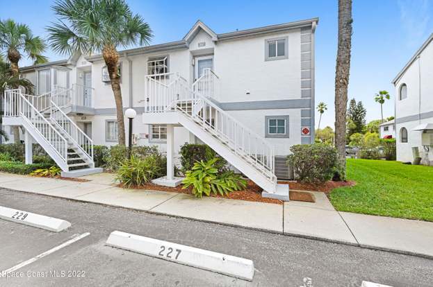 Building Photo - 225 Ocean Park Ln