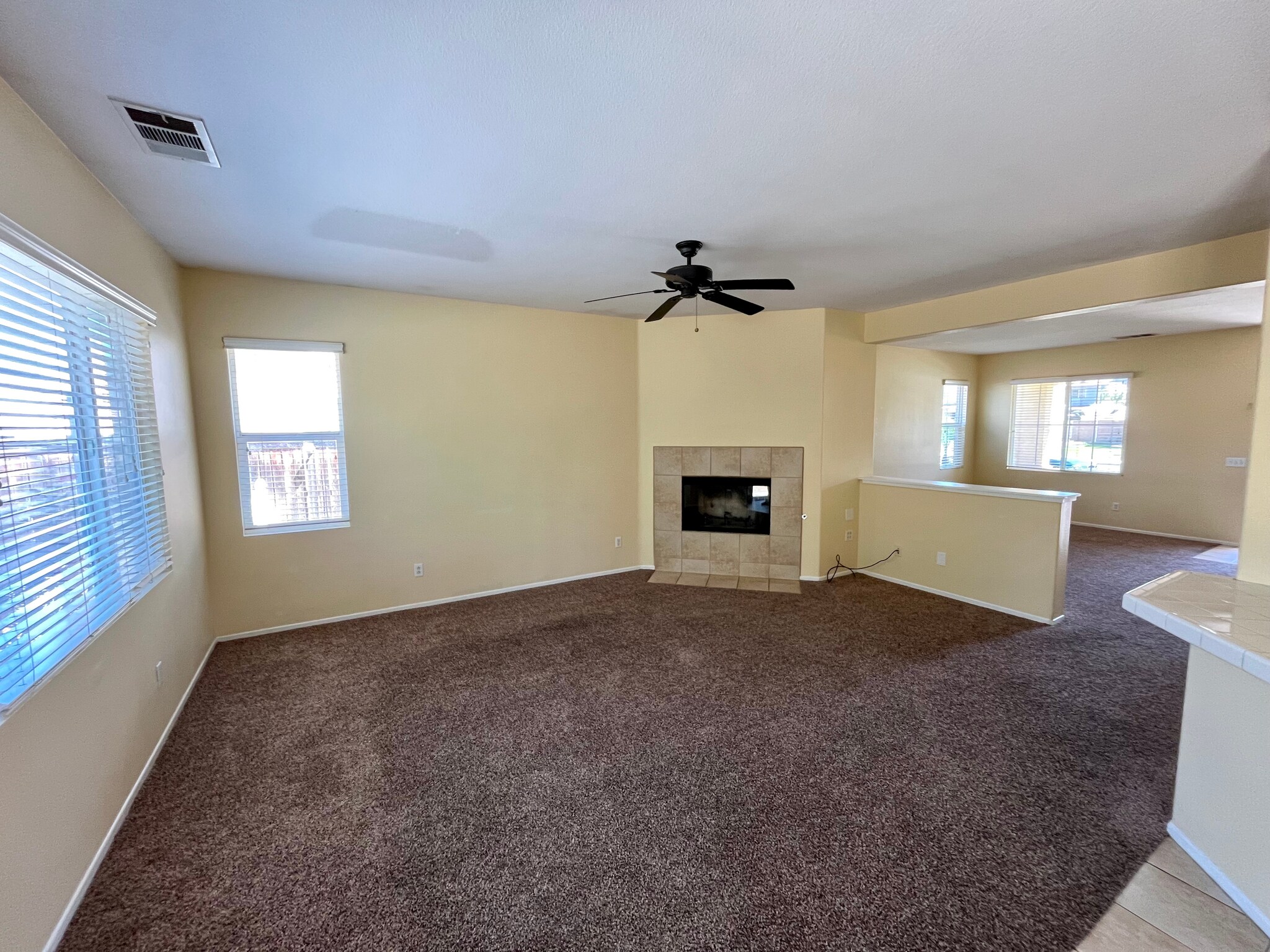 Building Photo - 1559 Park Meadows Dr